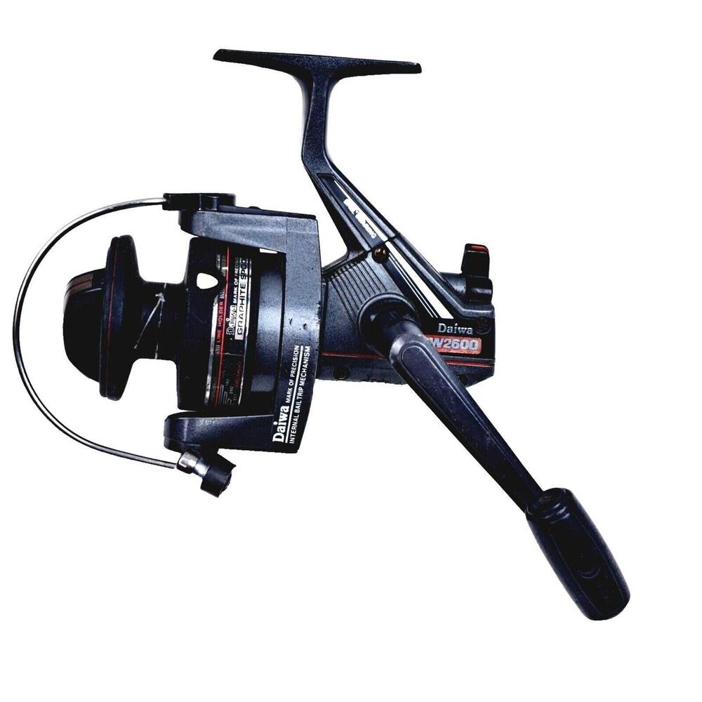 Daiwa BW2600 Spinning Reel Graphite Spool Ball‎ Bearing Fishing Reel Korea Vtg